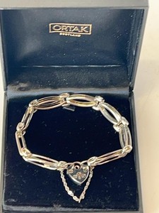 Ortak Scotland Sterling Silver Heart Padlock Link Bracelet 7 Inch