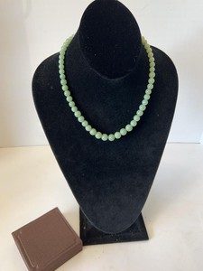 Chinese Green Hardstone Graduated Bead Necklace w Original Box