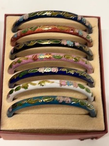 Set of 8 Vintage Cloisonn� Enamel Floral Bangle Bracelets in Box
