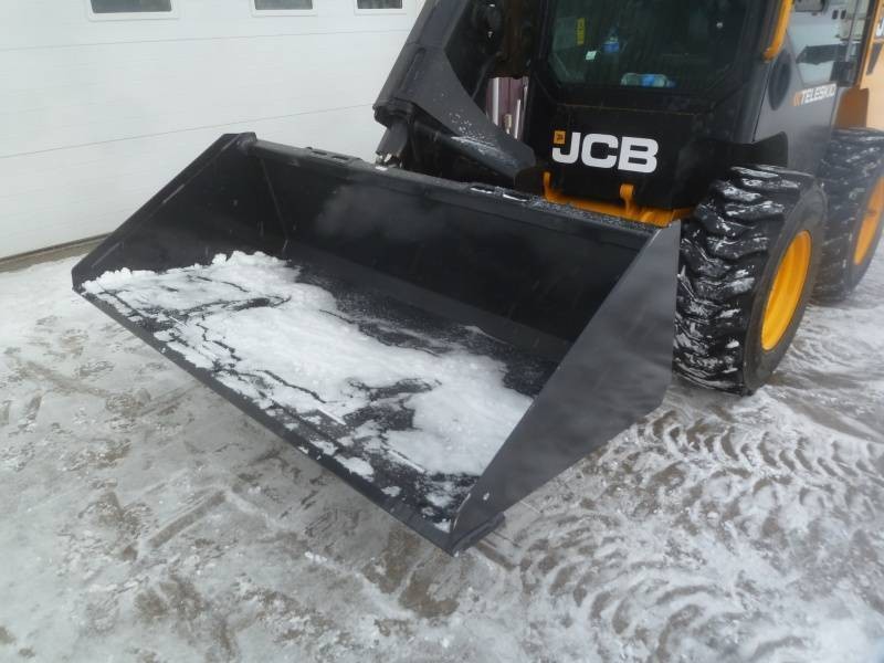 Wolverine Skid Steer Bucket 72