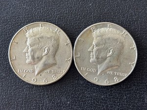 2 Kennedy Half Dollars 40% Silver