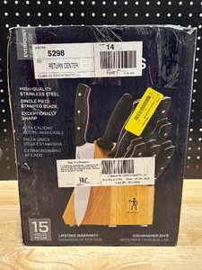 Henckels 15 Piece Knife Set and Wood Block