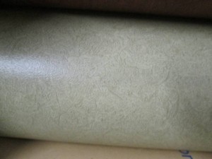 Roll of linoleum flooring 79 wide