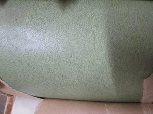 Roll of linoleum flooring 79 wide