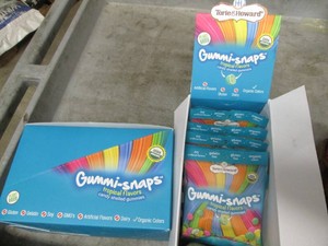 24 3 Oz gummi snaps jelly beans