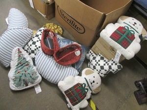 Lot of pillows and baskets