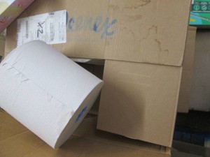 6 Rolls Kleenex hand towels