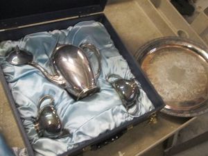 Silver plated serving set in hardshell case