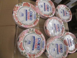 7 Packs of 40 6.5 inch Dixie plates