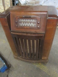 Antique Philco radio with pull out record player