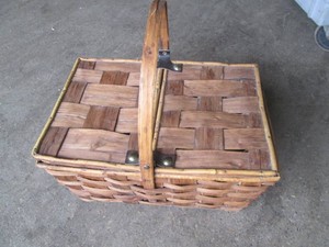Woven wood picnic basket