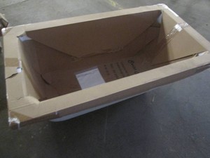 Swiss Madison Reversible drain drop in bathtub