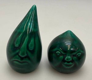 Collectible Anthropomorphic Salt And Pepper Shaker Set