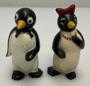 Collectible PlasticCelluloid Willie And Millie Penguin Salt And Pepper Shaker Set