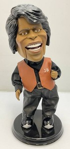 Gemmy Battery Operated James Brown Singing &amp Dancing Figure (Dancing And mouth Dont Work) Needs Work 18