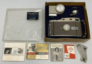 Vintage Polaroid Land Camera Model 800 In Original Box