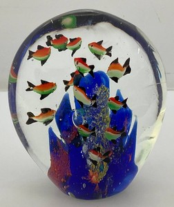 Super Rare Vintage Italian Solid Glass Fish Tank Aquarium Paperweight&nbsp&nbsp2.5 x 5 x 6&nbsp