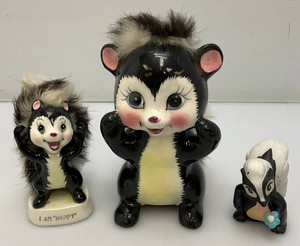 Misc. Vintage Collectible Skunk Items Including Bank And More Tallest Is 6