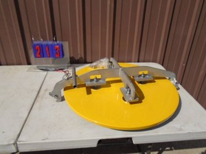 Tank cover. Approx 25� in diameter. As shown.