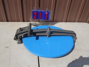 Tank cover. Approx 19� in diameter. As shown.