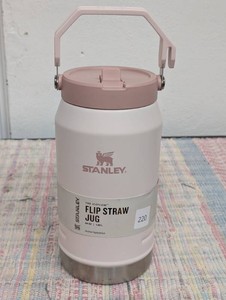 Stanley 40 fl oz Stainless Steel IceFlow Flip Straw 2.0 Rose