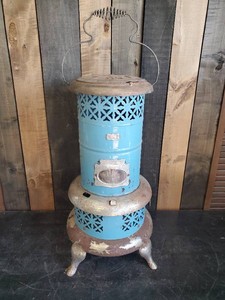 Antique Perfection Smokeless Oil Heater - Great Color