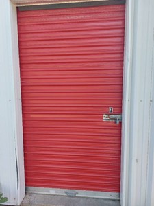6 X 10 STORAGE UNIT