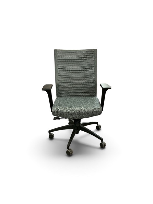 Sit-On-It Sona Executive Task Chair Retail $1400
