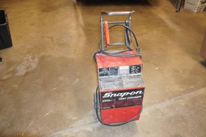 Snap-On Fast Charger