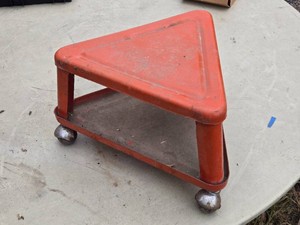 Triangle stool with Casters