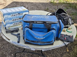 WinSpray Portable Deionizer System with Accessories and Extra Filters - Cracked Plexi Mount