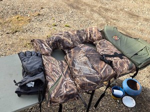 Stearns Type III Personal Flotation Device (adult size large) and Camo Life Jackets