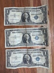 1957 $1 Silver Certificate lot of 3  US Currency
