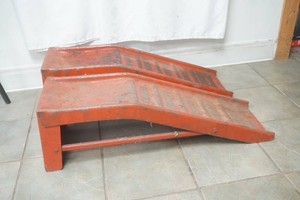 2 metal car ramps