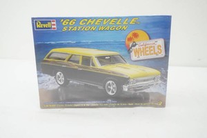 NIP Revell 125 scale 1966 Chevelle Station Wagon model never opened