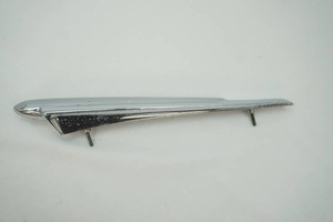 1952-1953 Chevrolet hood ornament