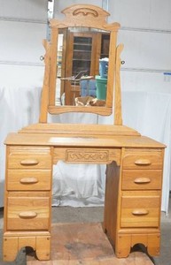 vintage wood vanity dressing table with mirror 4 drawer 17 x 42 x 30 with the mirror being 39 tall some water marks on top