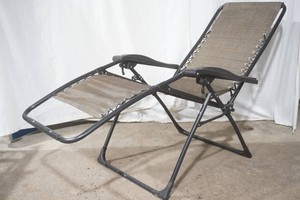 Zero Gravity Patio Lounger
