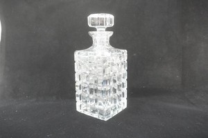 clear cut glass square Whiskey decanter with a matching faceted stopper Atlantis Helsinki style block cut pattern