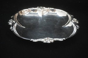 Empress Int. Deep Silver line vintage clover divided candy or relish dish