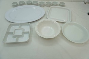 serving platters, microwave tray, Ramekins, ceramic bowl, Pyrex pie plate