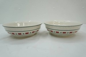 2 Country Crock Christmas bowls