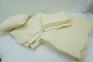 2 quilted full size comforters with 2 pillow shams and 1 accent pillow