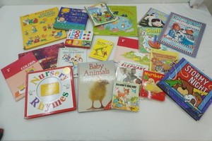 lots of childrens story and activity books