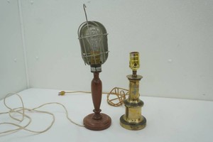2 vintage table lamps