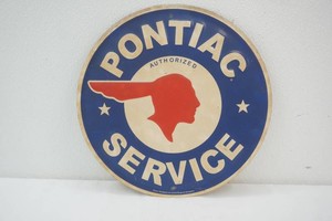 metal Pontiac round sign 11 12 diameter