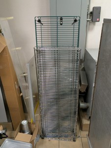 METRO RACKING SHELVES 4 CT
