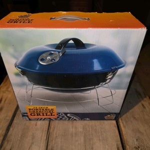 Portable Folding Notebook Charcoal Grill  New in Box