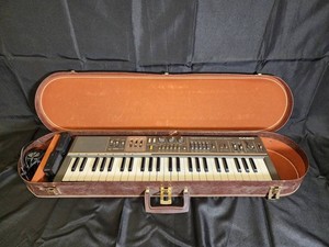Vintage Casio Casiotone MT-68 Electronic Keyboard