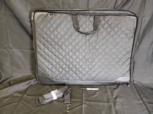 Quilted Portfolio Travel Bag With Detachable Shoulder Strap